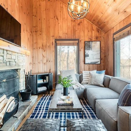 Fontana By Avantstay Gorgeous Mountain Cabin W Views Hot Tub Game Room Gatlinburg Extérieur photo