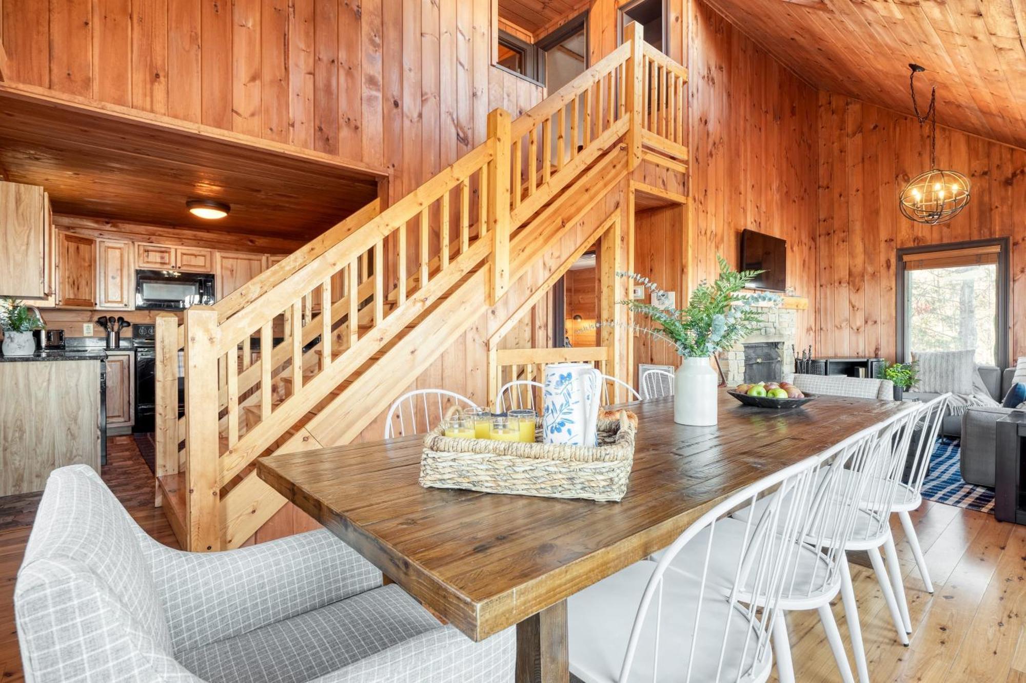 Fontana By Avantstay Gorgeous Mountain Cabin W Views Hot Tub Game Room Gatlinburg Extérieur photo