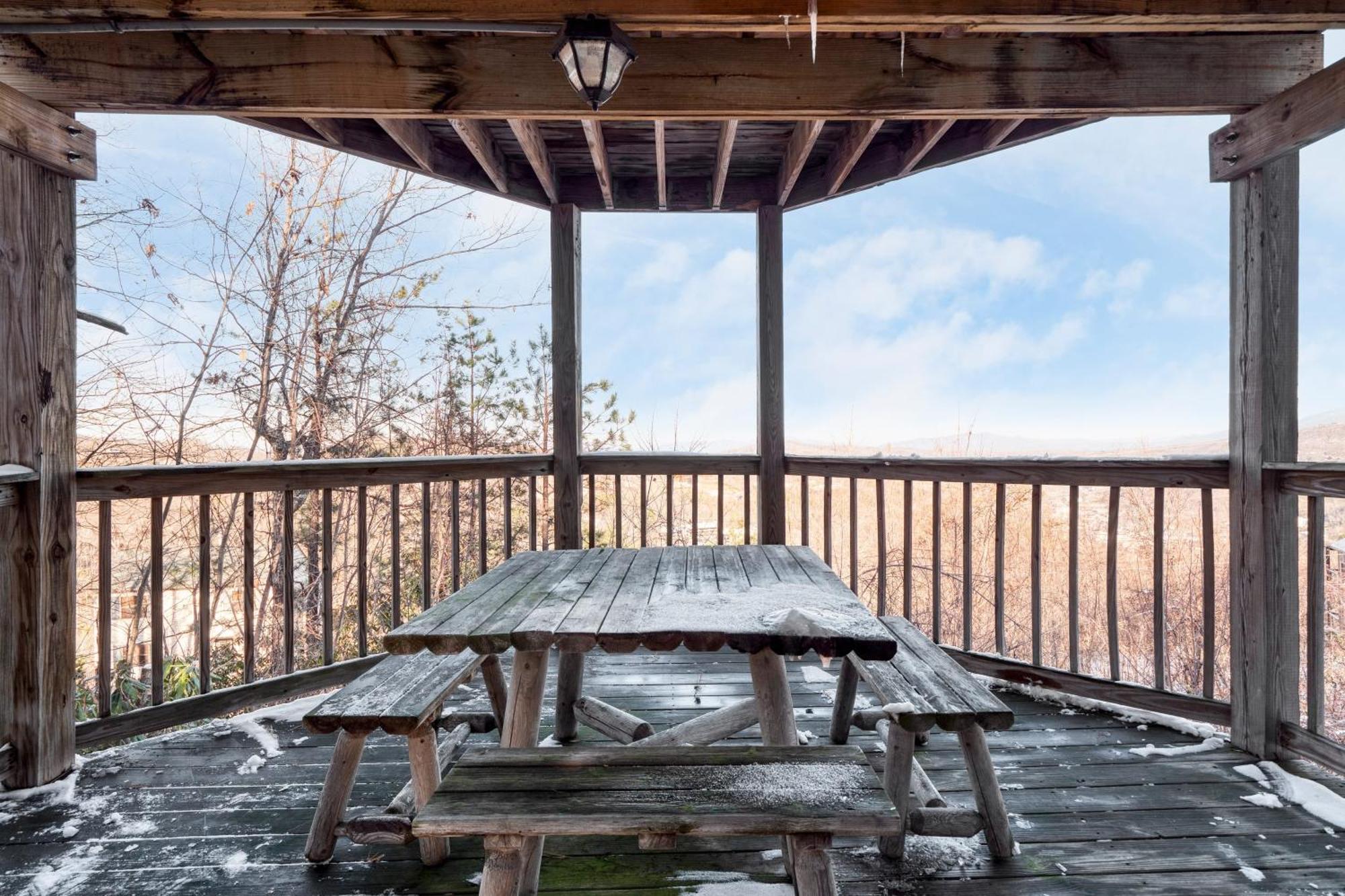 Fontana By Avantstay Gorgeous Mountain Cabin W Views Hot Tub Game Room Gatlinburg Extérieur photo
